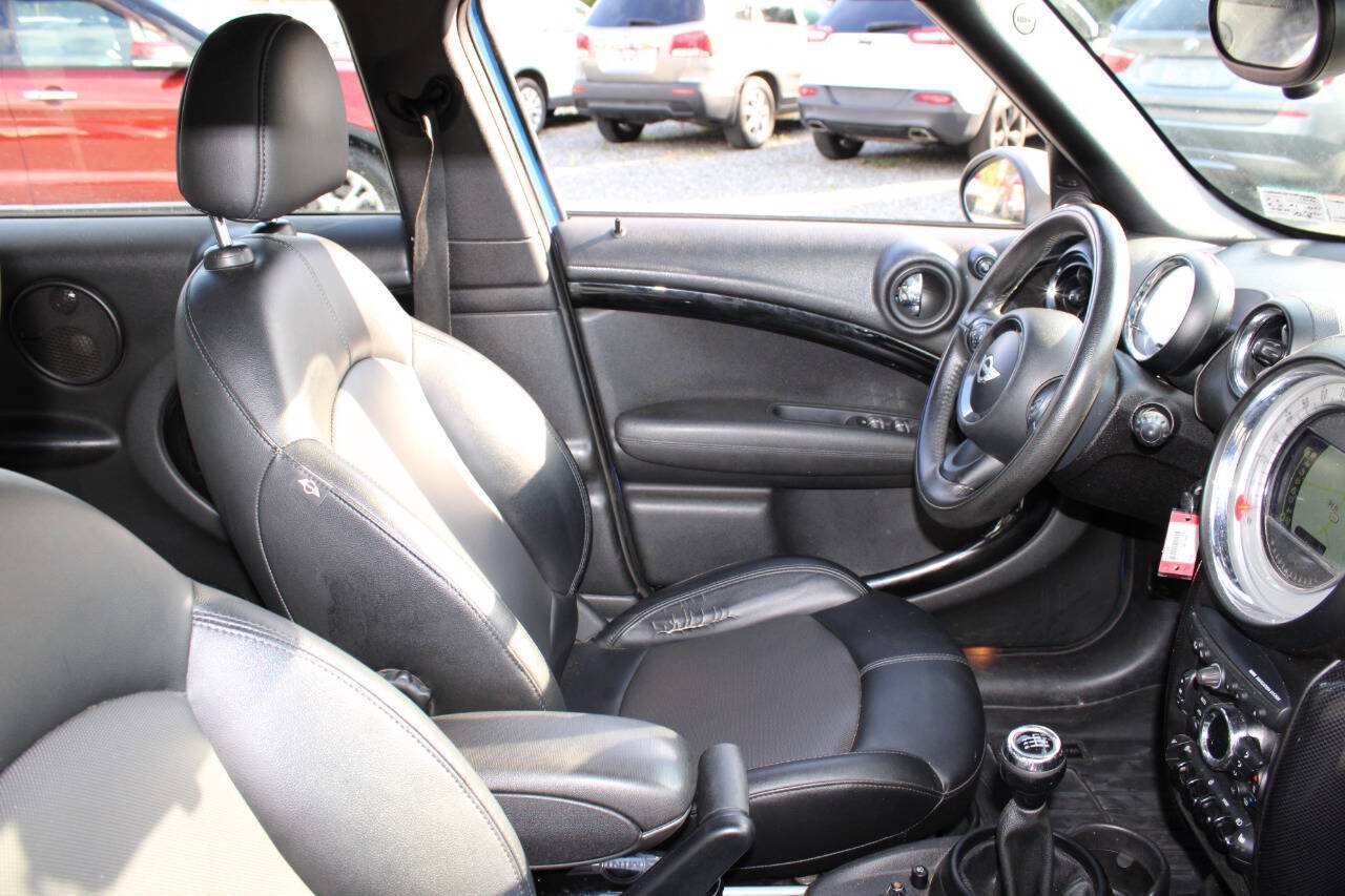 Used 2014 MINI Cooper Countryman S w/ Technology Package AWD/4WD image 11
