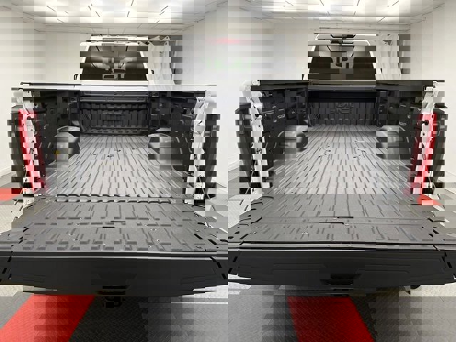 New 2026 GMC Sierra 3500 Denali w/ Denali Reserve Package image 27