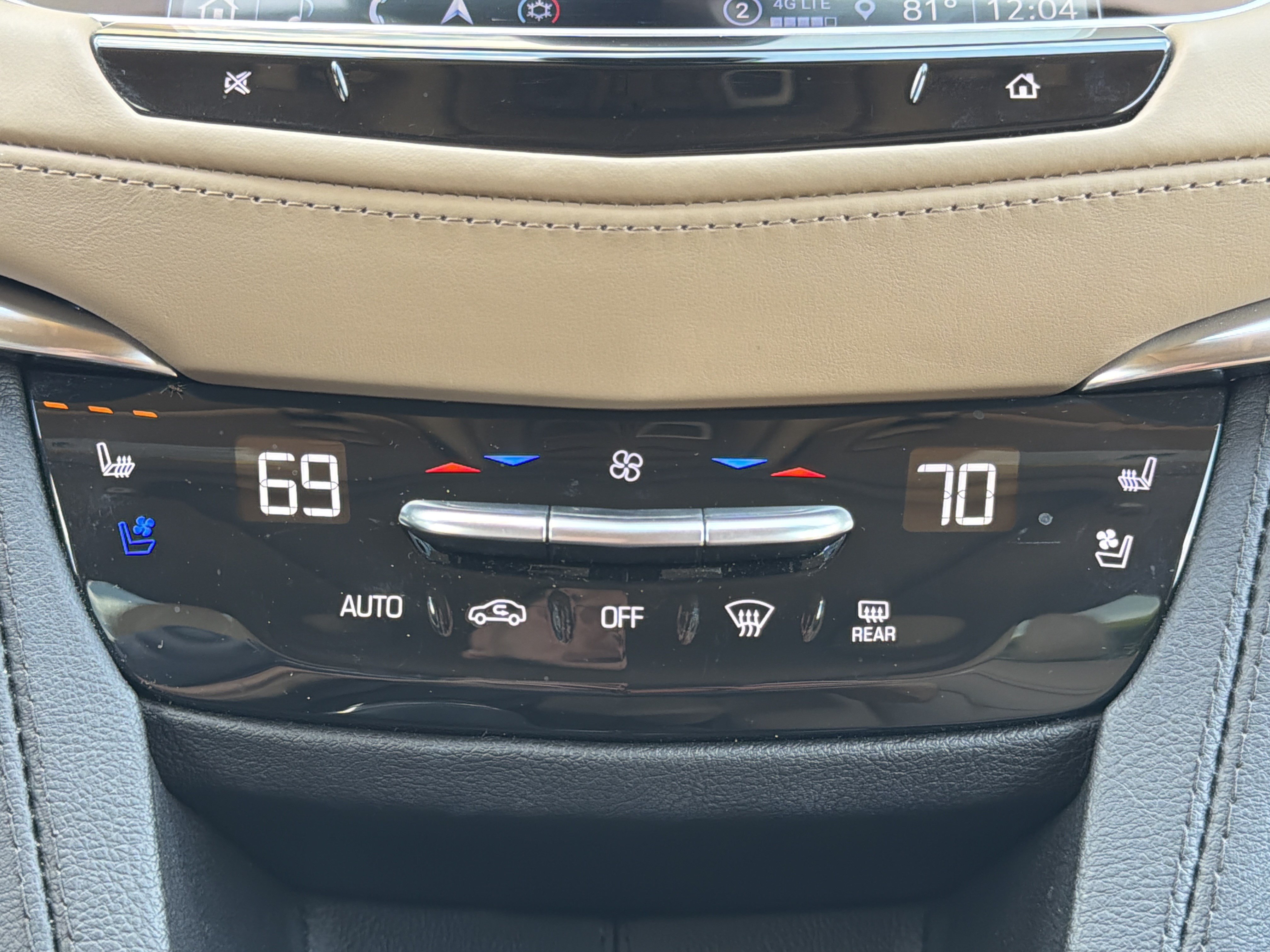 Used 2024 Cadillac XT5 Sportv w/ Platinum Package AWD/4WD image 7
