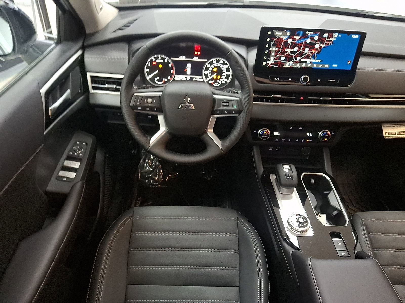 New 2026 Mitsubishi Outlander AWD image 11