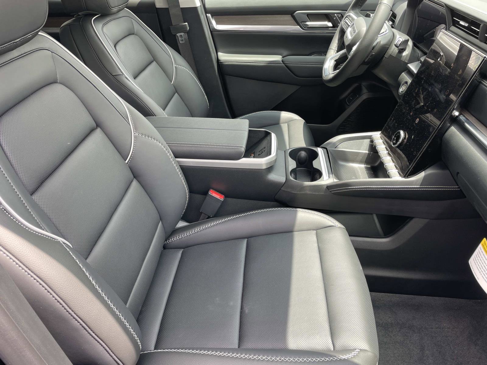 New 2026 GMC Terrain Denali AWD/4WD image 27