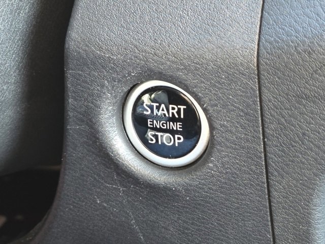 Used 2023 Nissan Frontier Pro-X w/ Tow Package image 14