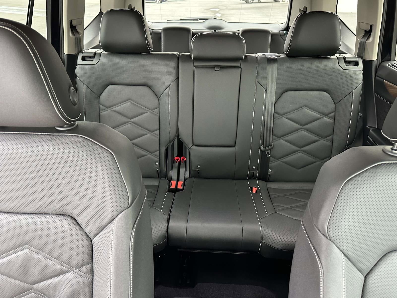 New 2026 Volkswagen Atlas SE image 14