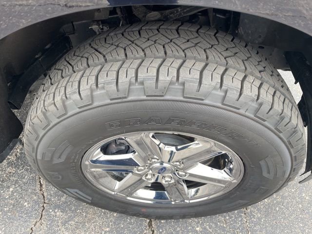 Used 2025 Ford F150 XLT w/ Equipment Group 302A MID image 18