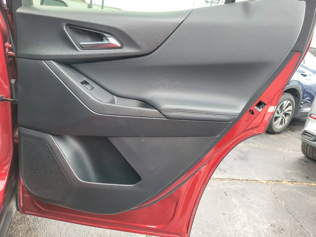 Certified 2025 Chevrolet Equinox LT w/ Safety and Technology Package image 19