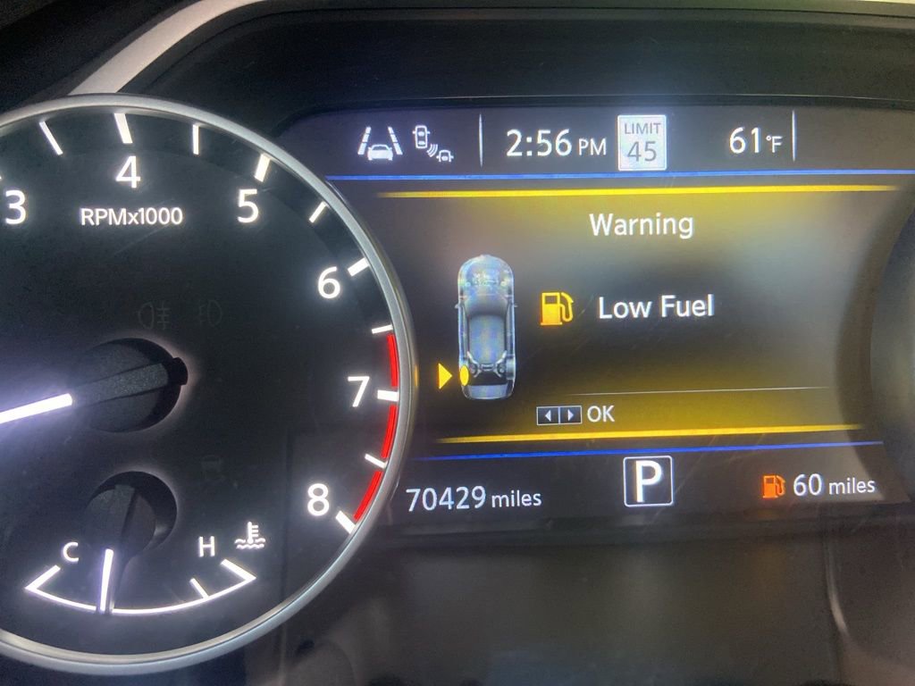 Used 2021 Nissan Maxima SR w/ Sport Mat Group image 26