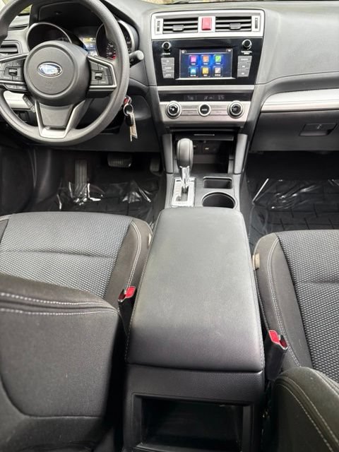 Used 2018 Subaru Outback 2.5i AWD/4WD image 18