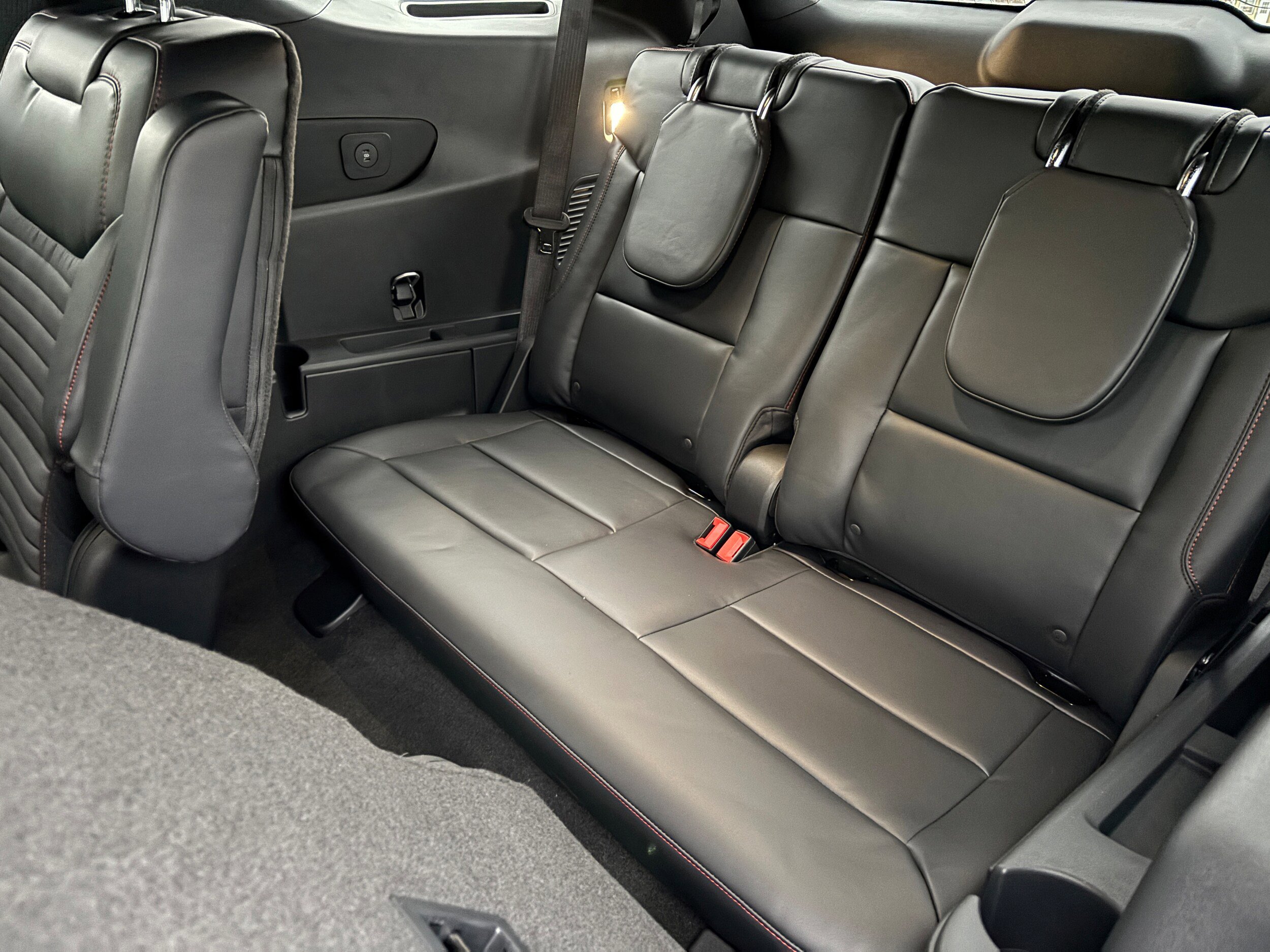New 2026 Ford Explorer ST-Line AWD/4WD image 9