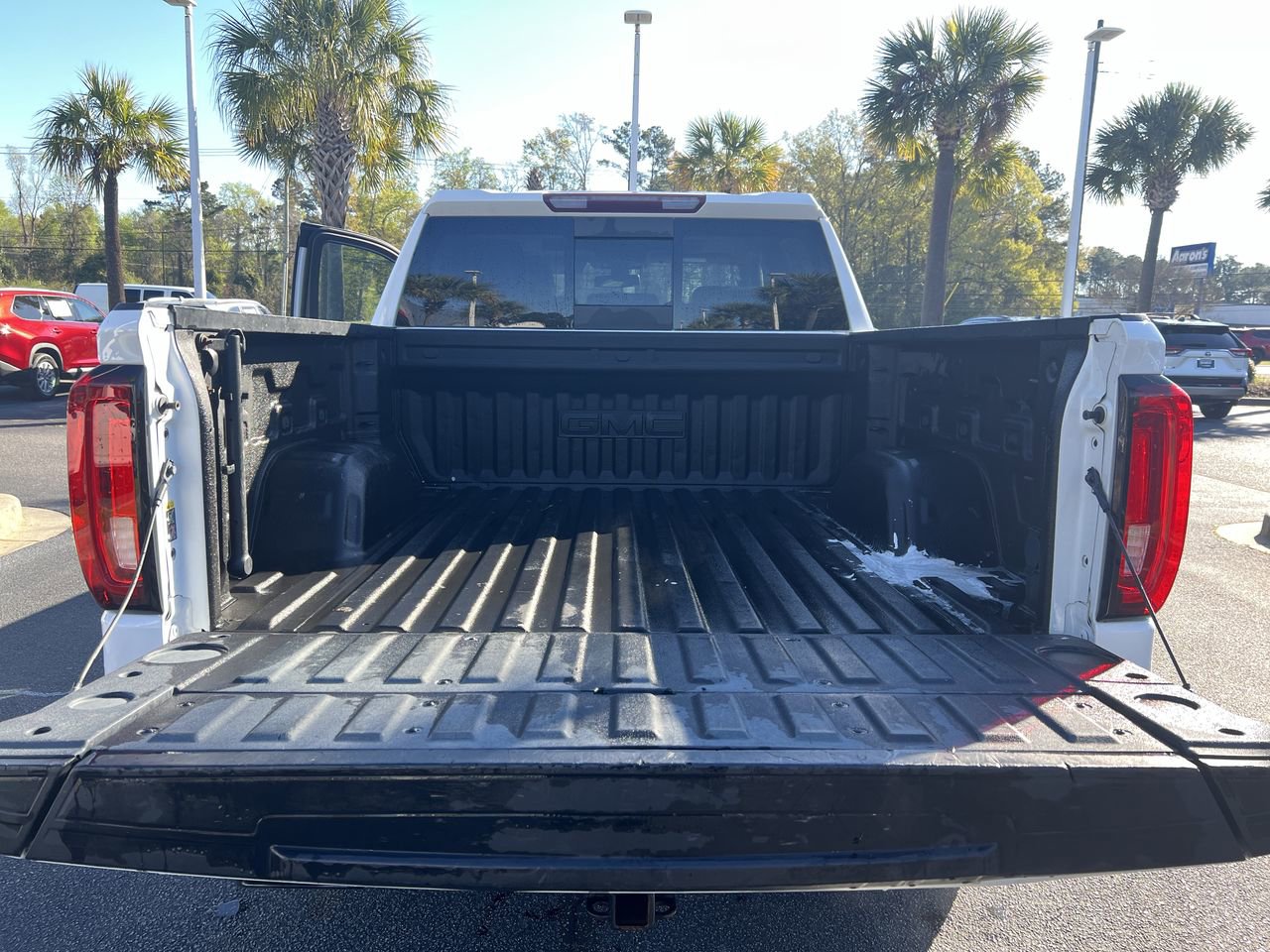 Used 2020 GMC Sierra 1500 SLT w/ SLT Premium Plus Package AWD/4WD image 33