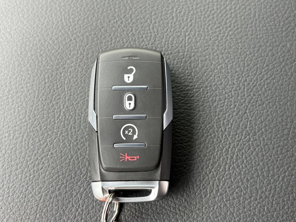 New 2026 RAM 2500 Big Horn AWD/4WD image 24