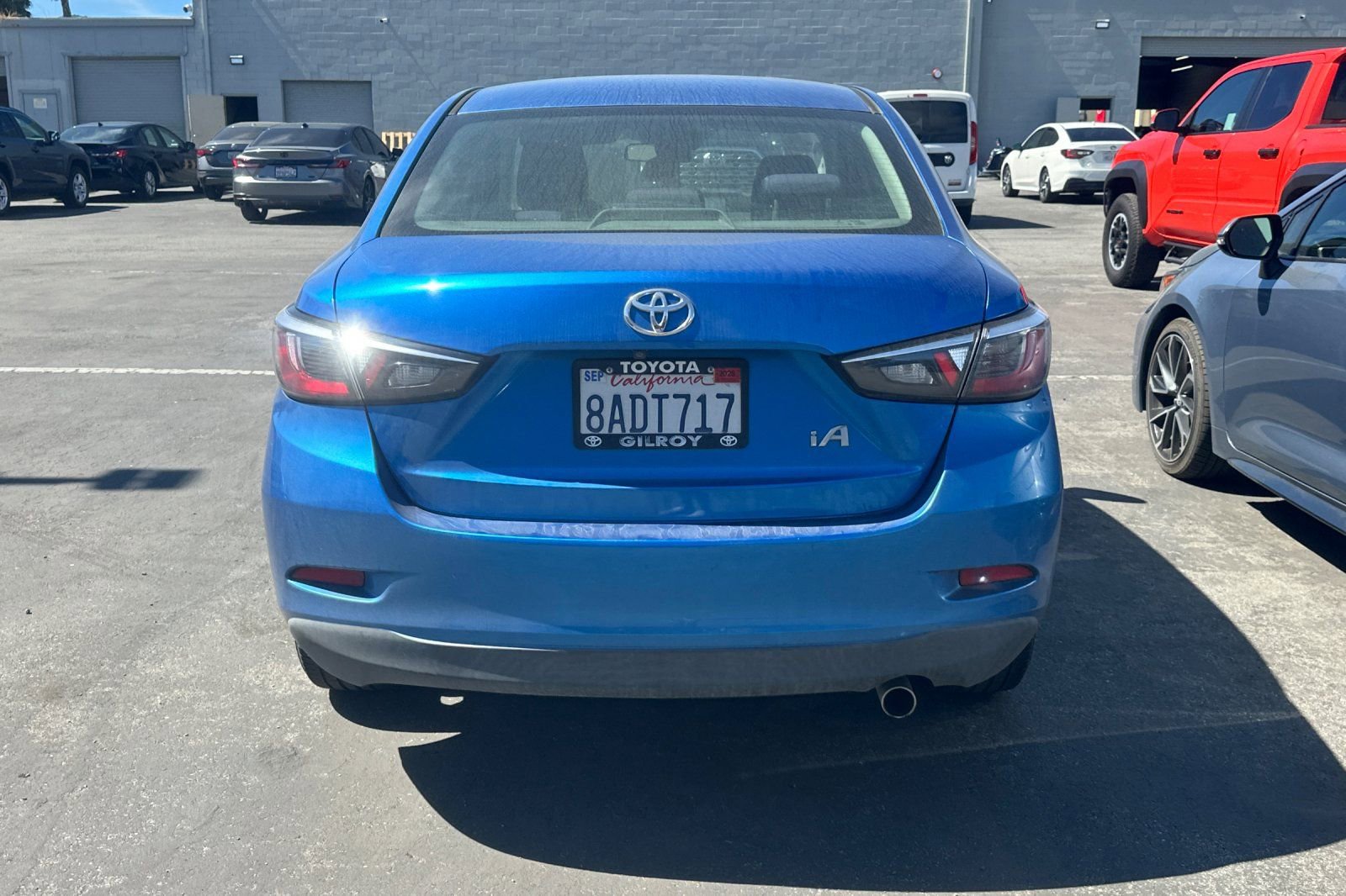 Used 2017 Toyota Yaris iA image 6