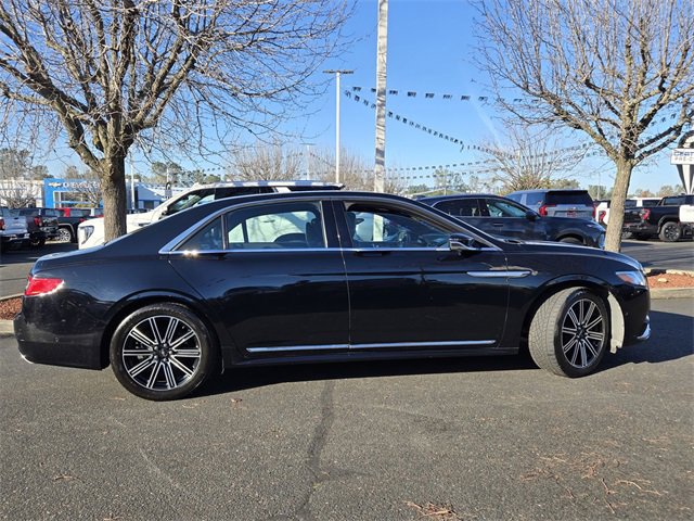 Used 2017 Lincoln Continental Reserve w/ Technology Package image 3