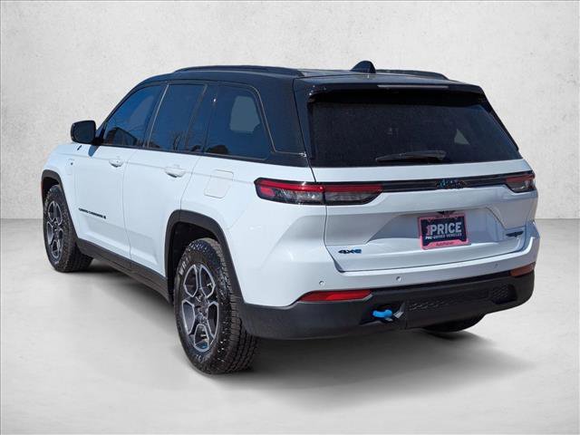 Used 2023 Jeep Grand Cherokee Trailhawk image 8