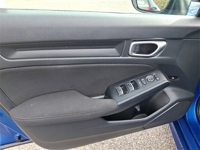 Used 2023 Honda Civic Sport image 12