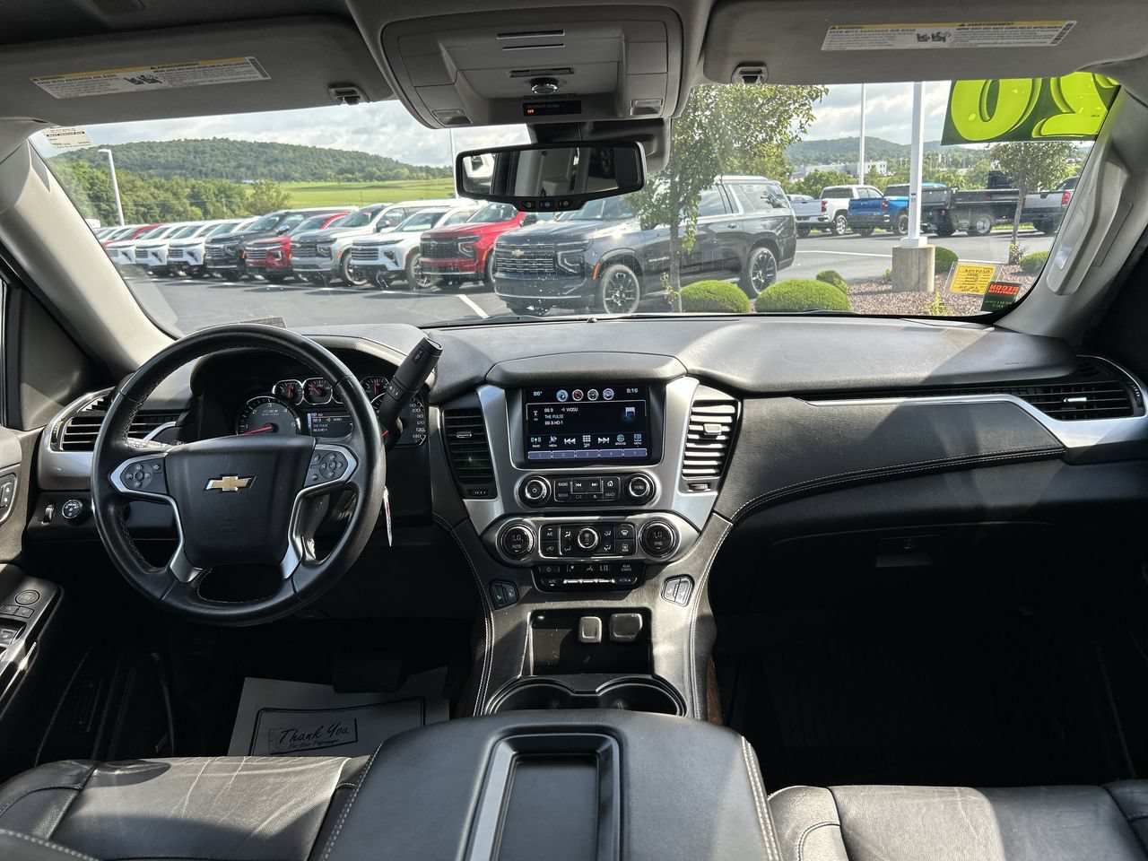 Used 2020 Chevrolet Tahoe LT w/ Off-Road Package AWD/4WD image 17