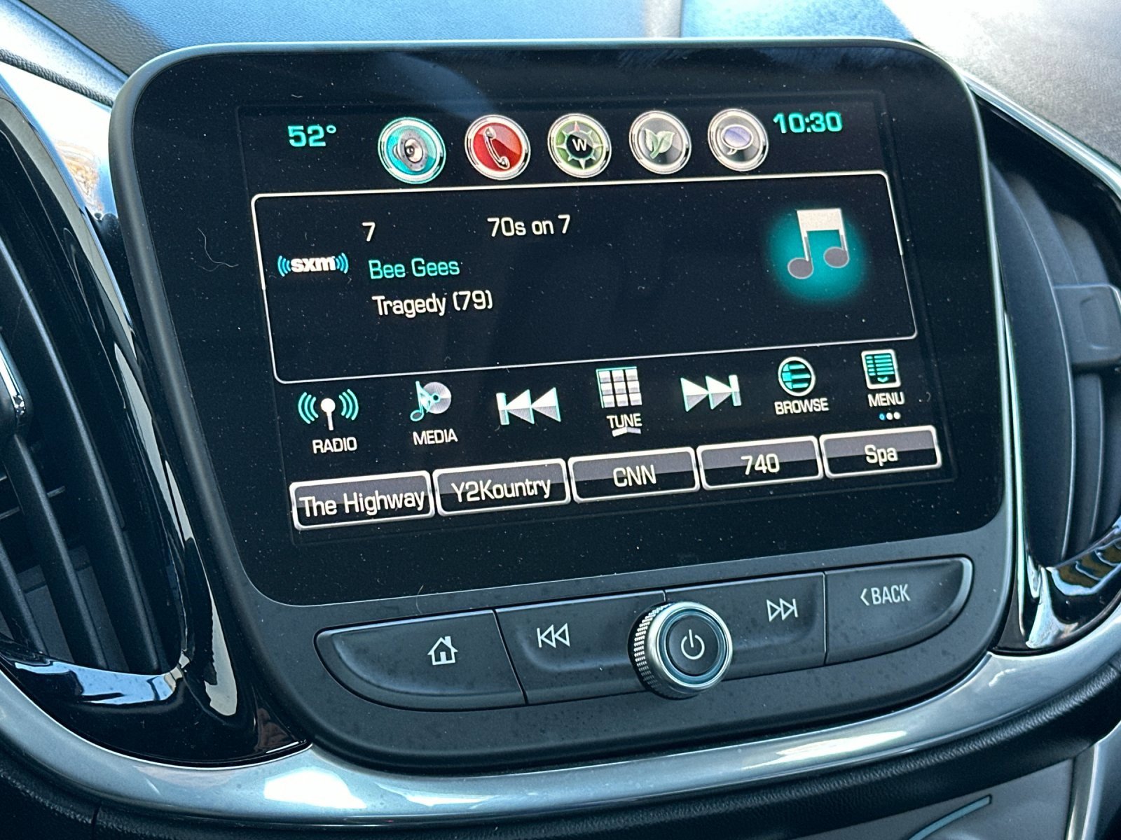 Used 2017 Chevrolet Volt Premier w/ Driver Confidence II Package image 22