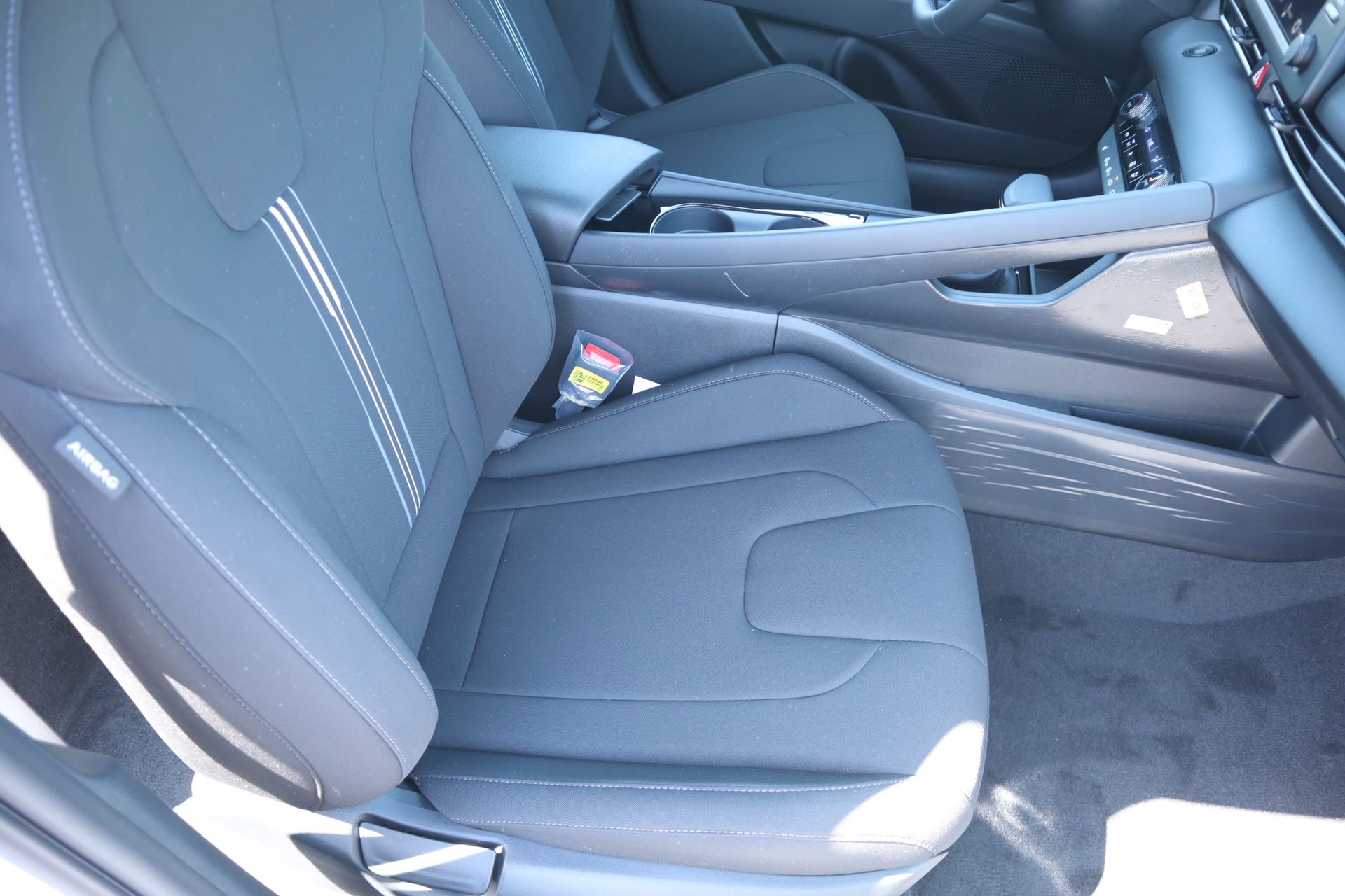 New 2026 Hyundai Elantra SEL Sport image 13