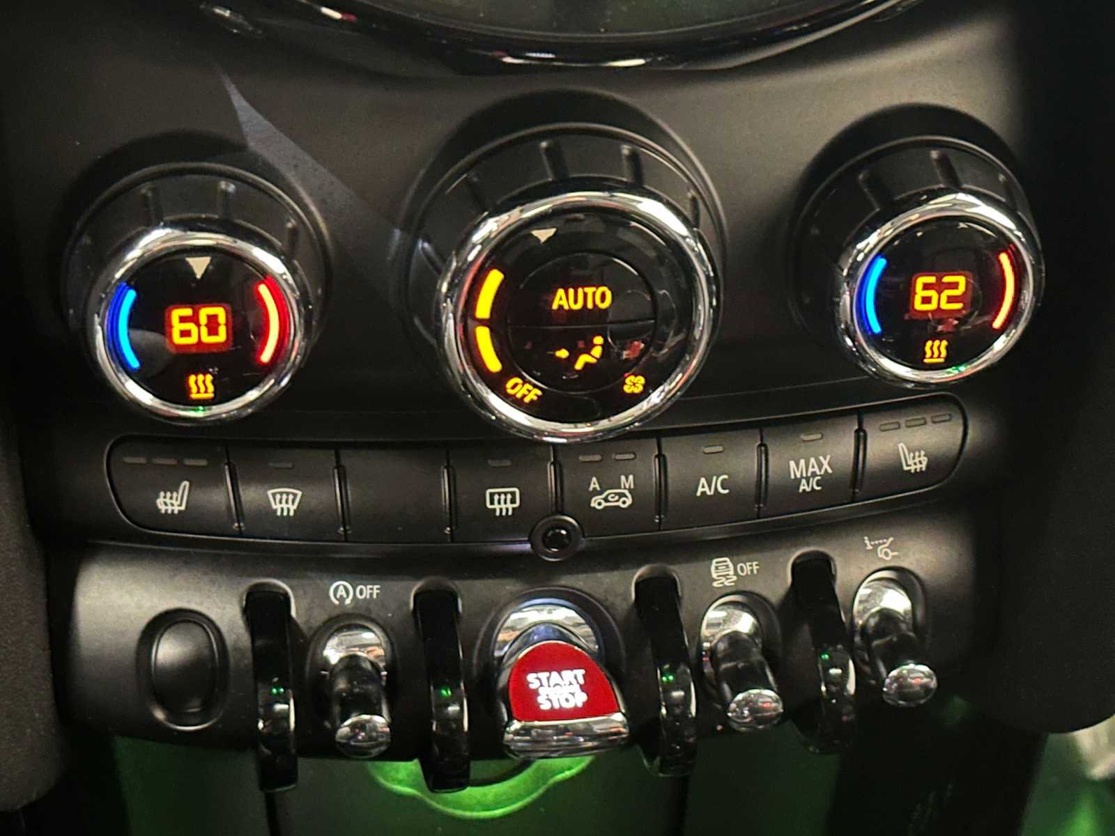 Used 2014 MINI Cooper S image 14