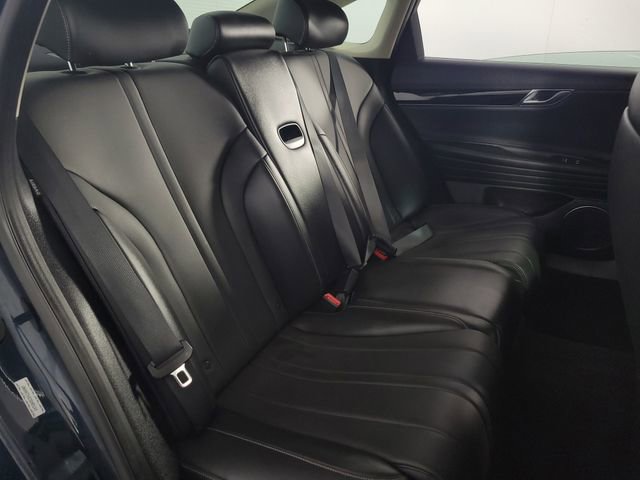 Used 2023 Genesis G80 2.5T image 16