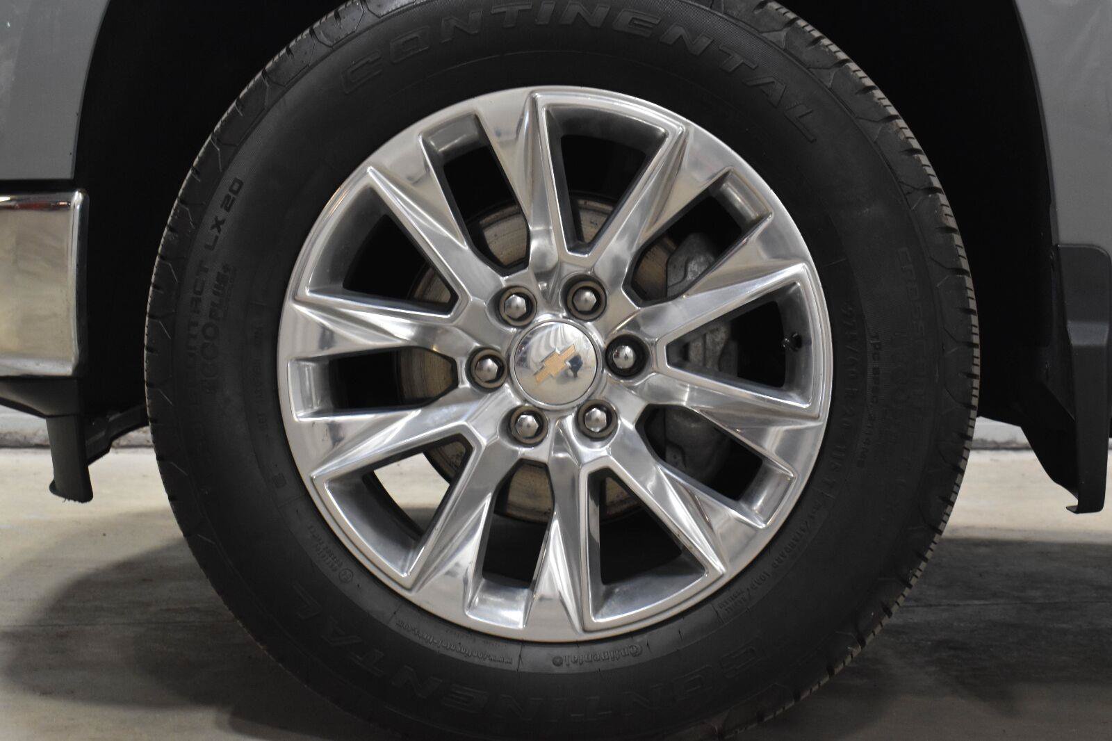 Used 2024 Chevrolet Silverado 1500 LT AWD/4WD image 29