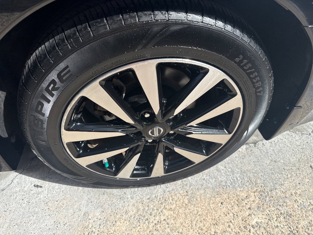 Used 2018 Nissan Altima 2.5 SL w/ 2.5 SL Technology Package FWD image 9