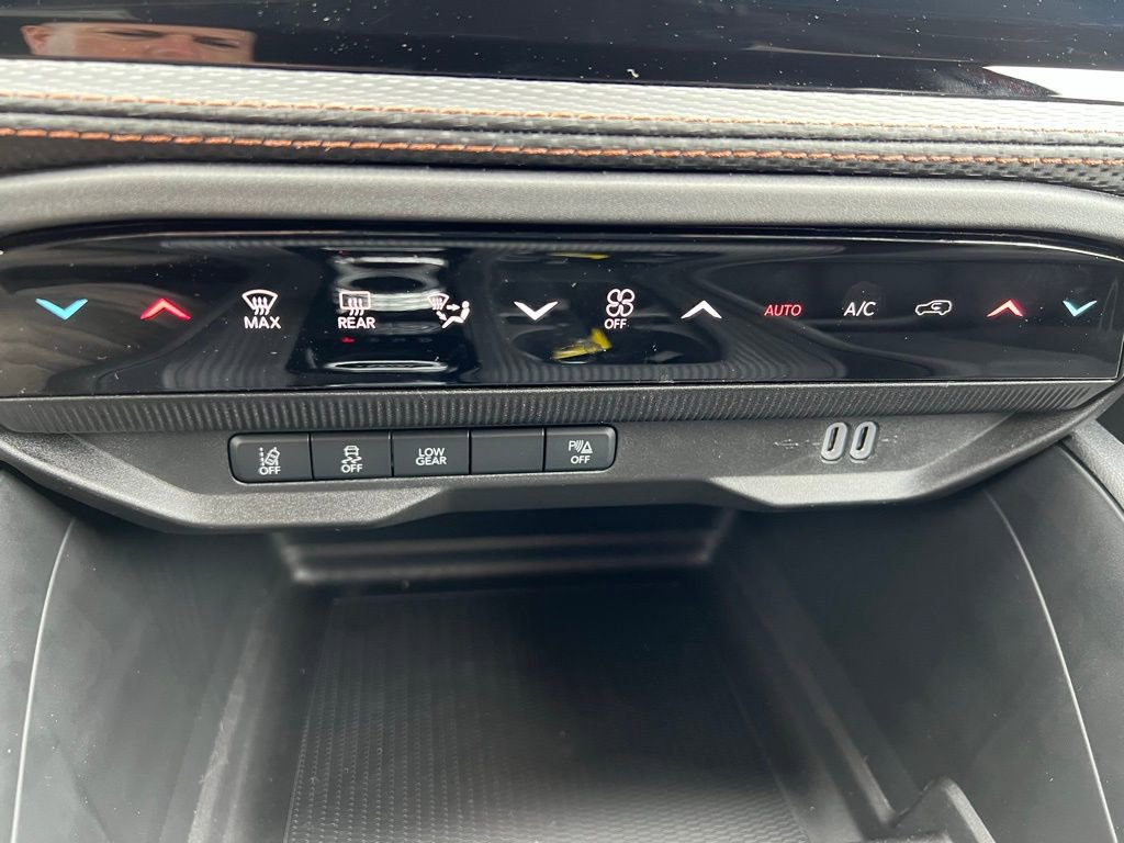 New 2026 Jeep Cherokee Limited AWD/4WD image 38