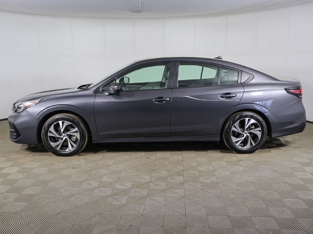 Used 2025 Subaru Legacy Premium AWD/4WD image 12