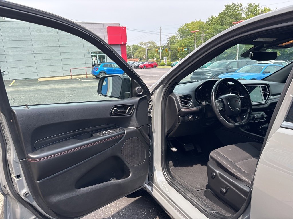 Used 2023 Dodge Durango GT image 18