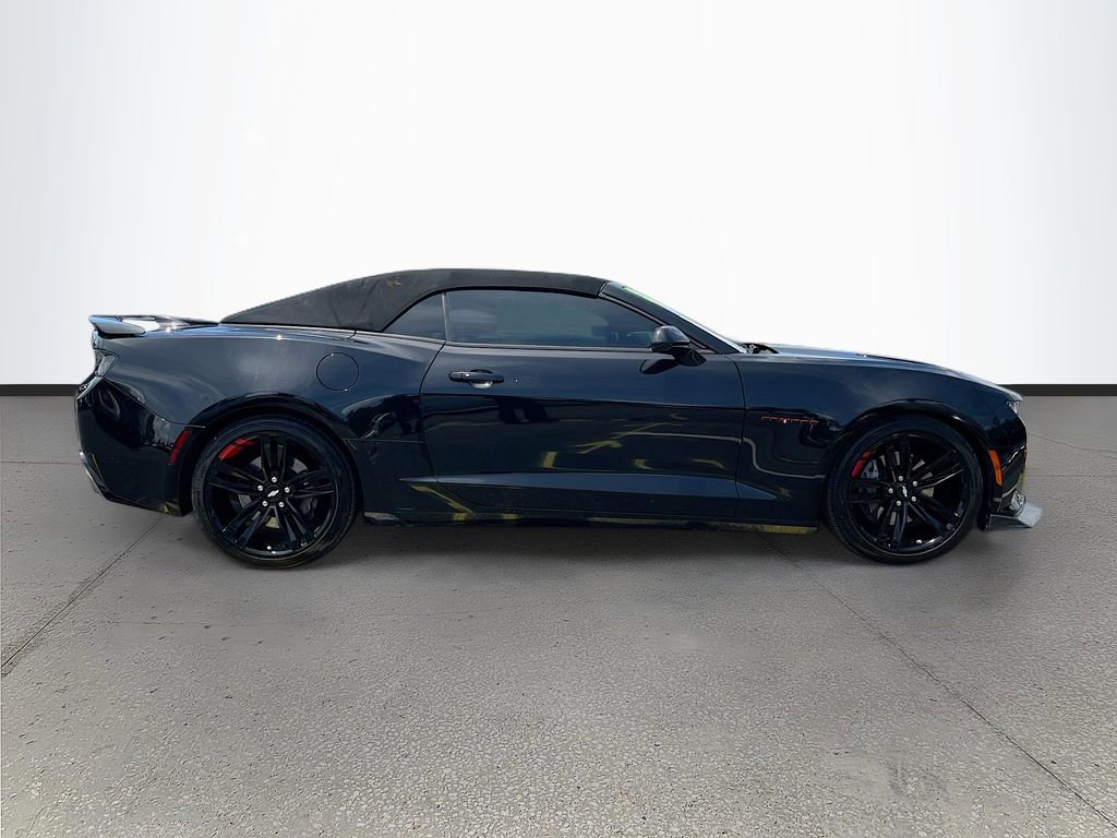 Used 2018 Chevrolet Camaro SS w/ Redline Edition RWD image 8