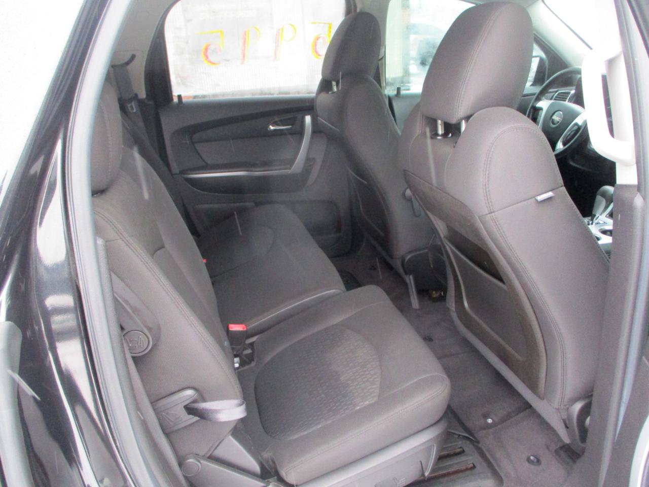 Used 2010 GMC Acadia SL FWD image 9