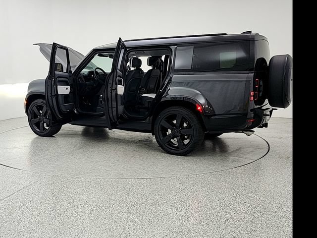 New 2026 Land Rover Defender 130 V8 AWD/4WD image 12