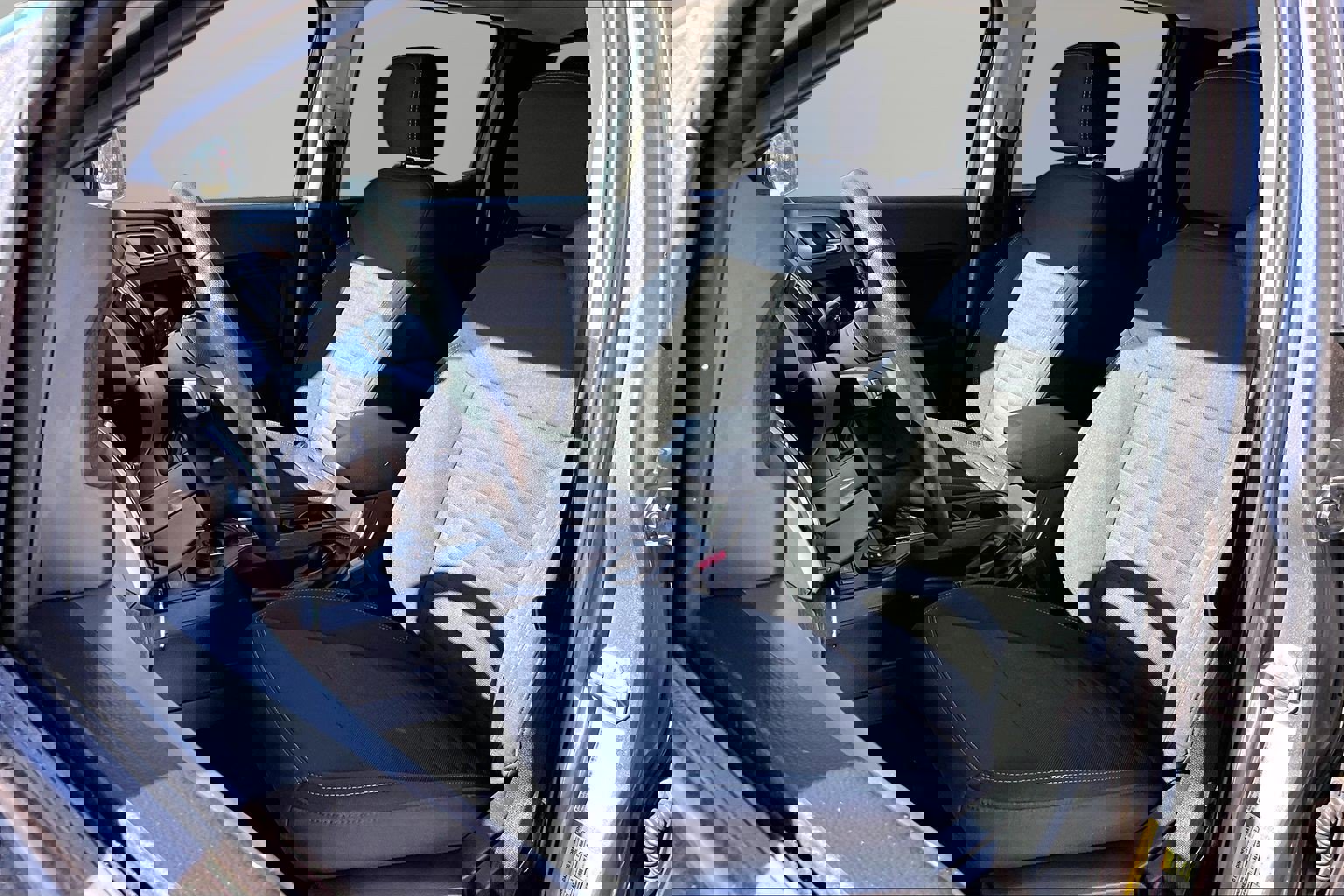 Used 2022 Ford Ranger XLT w/ Equipment Group 302A High image 16