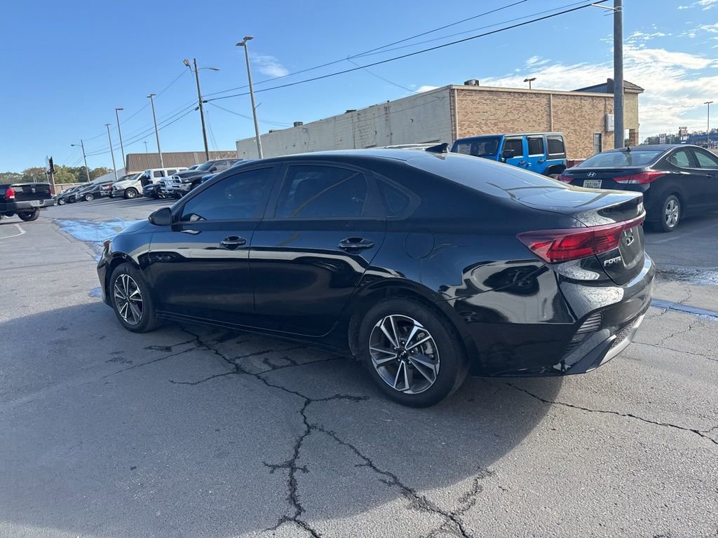 Used 2024 Kia Forte LXS image 13