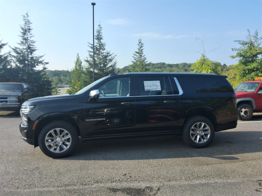New 2026 Chevrolet Suburban Premier image 8