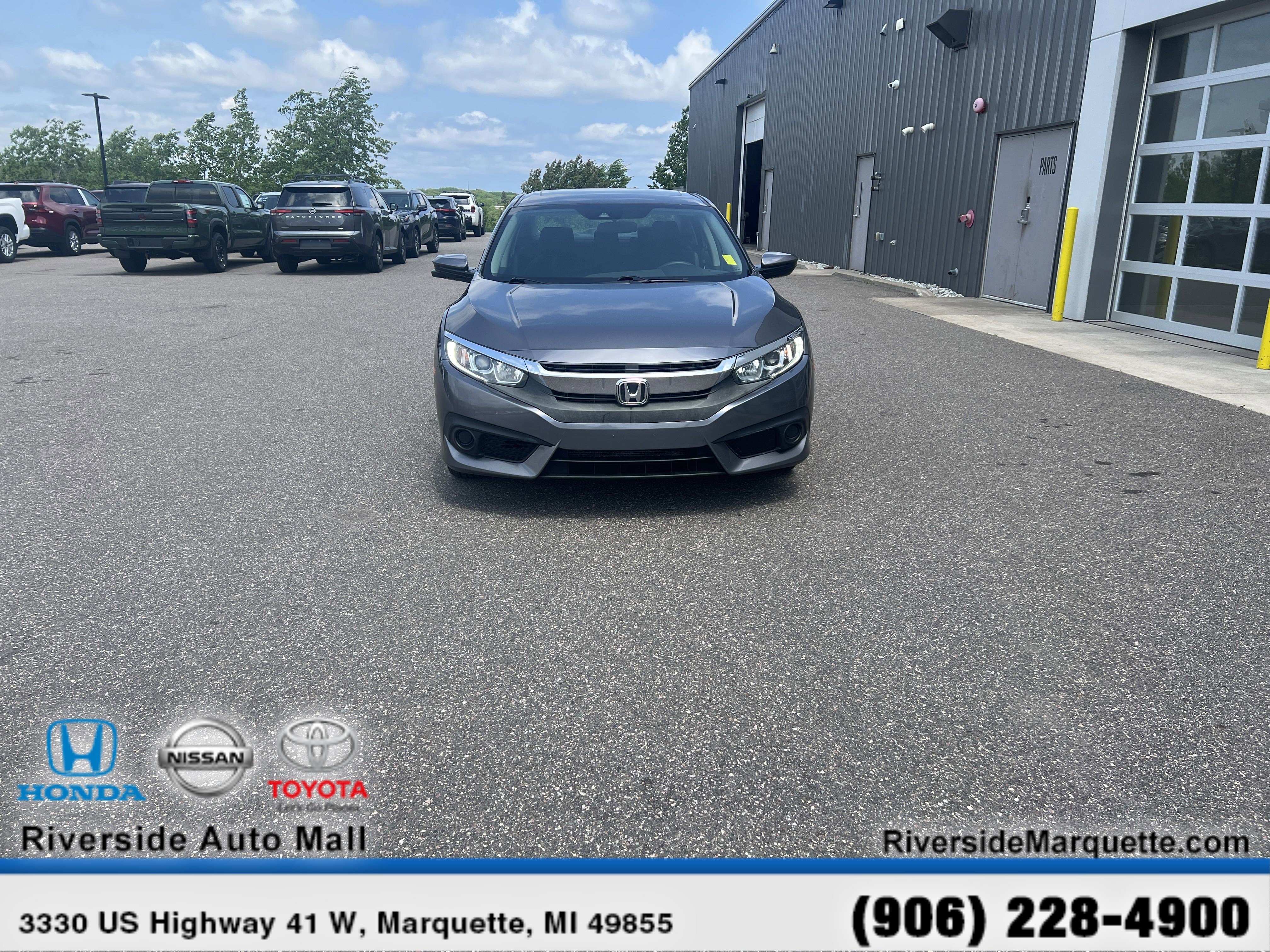 Used 2018 Honda Civic EX image 2