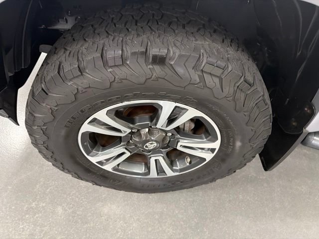 Certified 2017 Toyota Tacoma TRD Sport w/ Tow Package AWD/4WD image 27