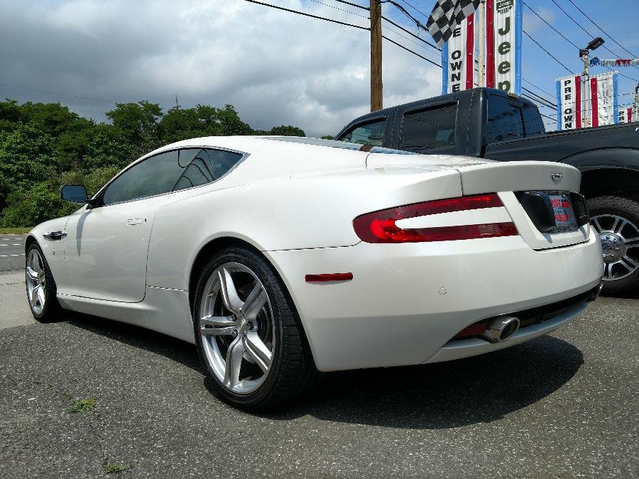 Used 2009 Aston Martin DB9 Coupe image 6