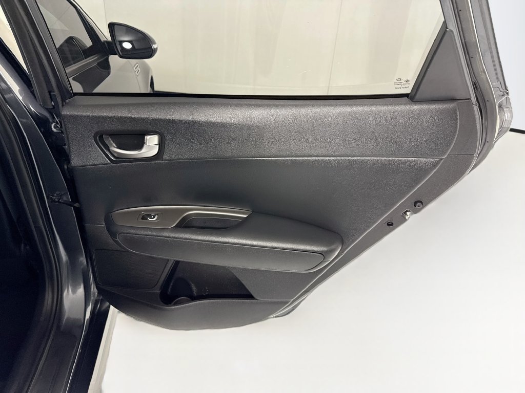 Used 2019 Kia Optima LX FWD image 27
