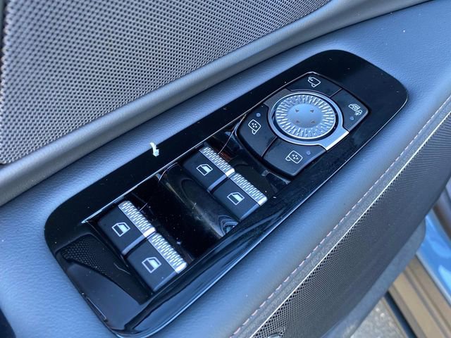 New 2026 Lincoln Nautilus Reserve w/ Jet Appearance Package AWD/4WD image 11