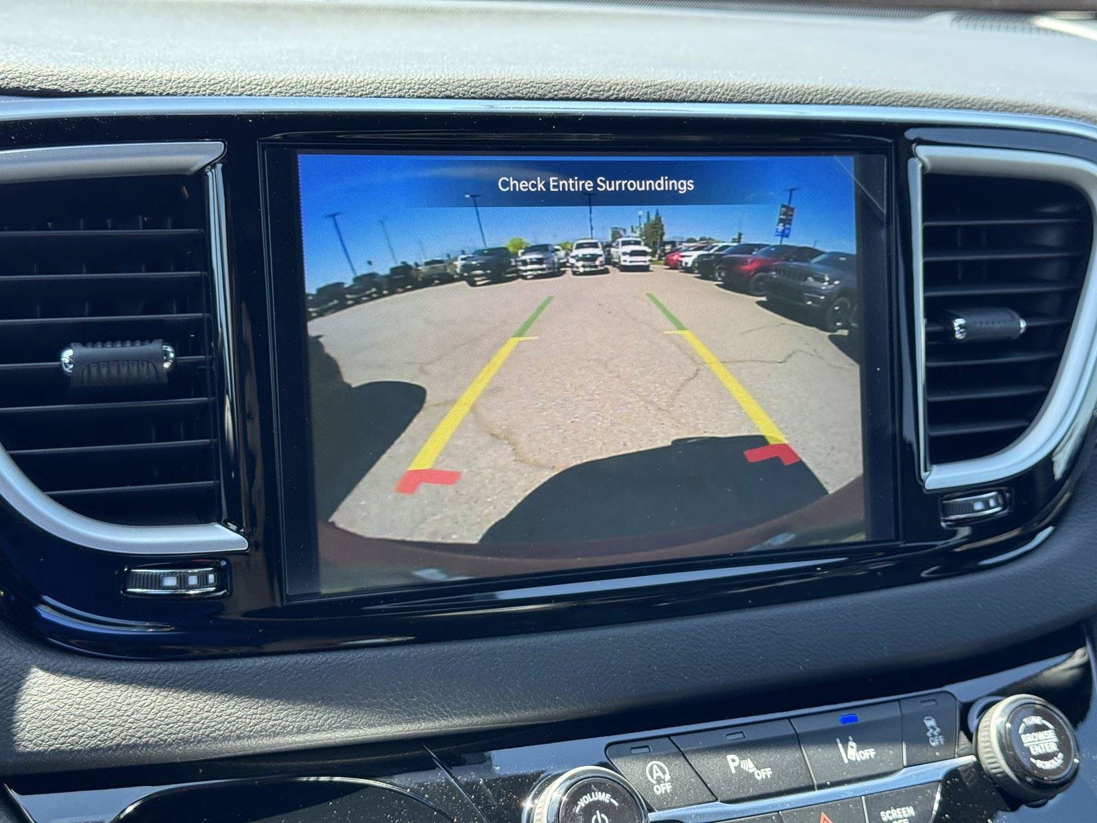 New 2025 Chrysler Voyager LX FWD image 17