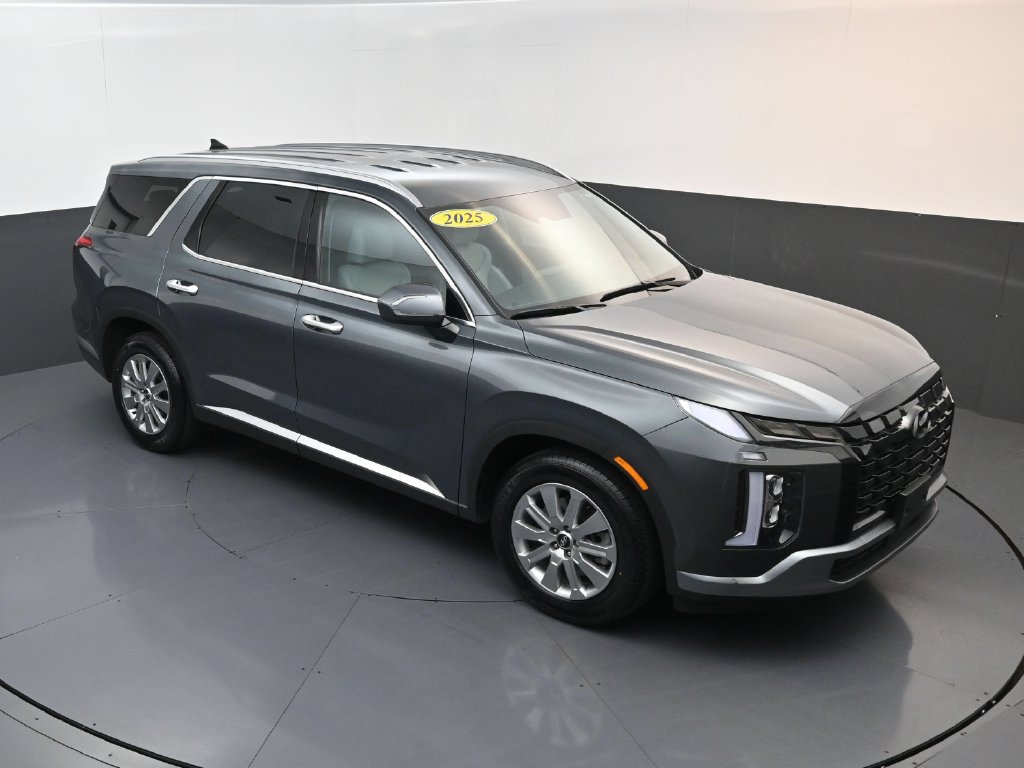 Certified 2025 Hyundai Palisade SEL FWD image 15