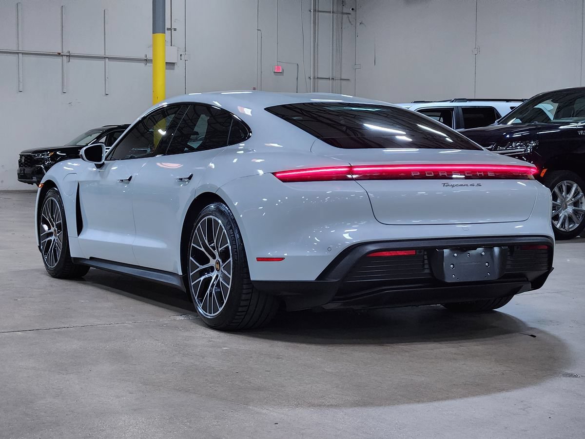 Used 2021 Porsche Taycan 4S AWD/4WD image 11