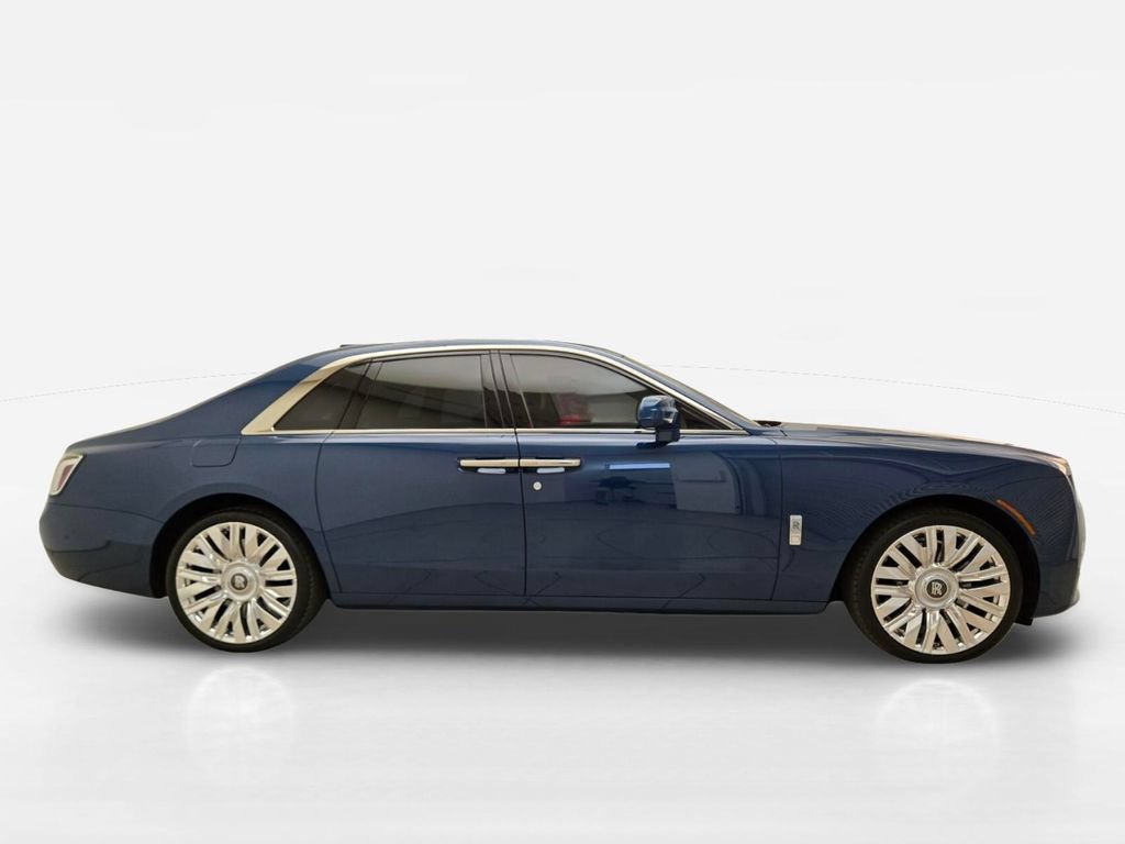Certified 2025 Rolls-Royce Ghost AWD/4WD image 9