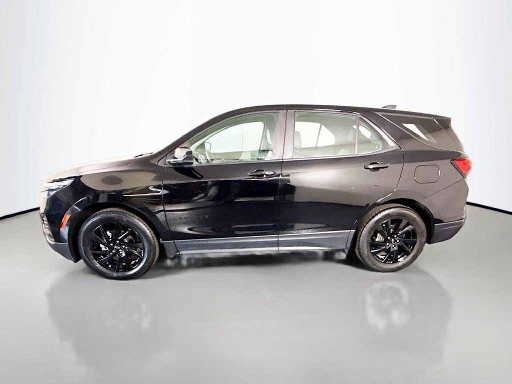 Used 2024 Chevrolet Equinox LS w/ Midnight Edition FWD image 6