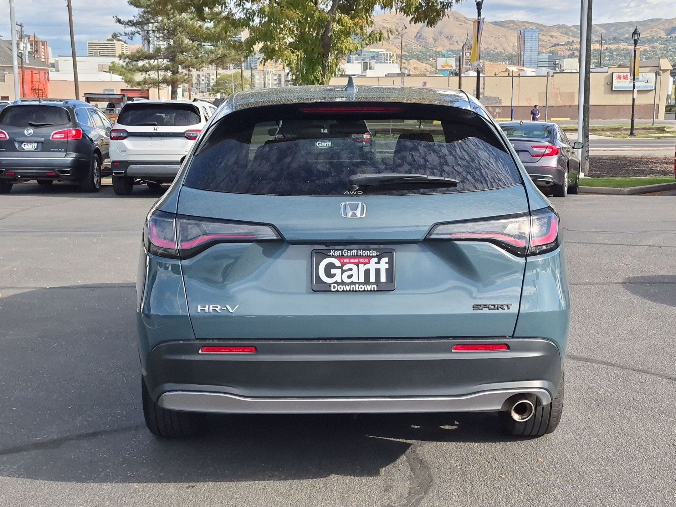 Certified 2025 Honda HR-V Sport image 7
