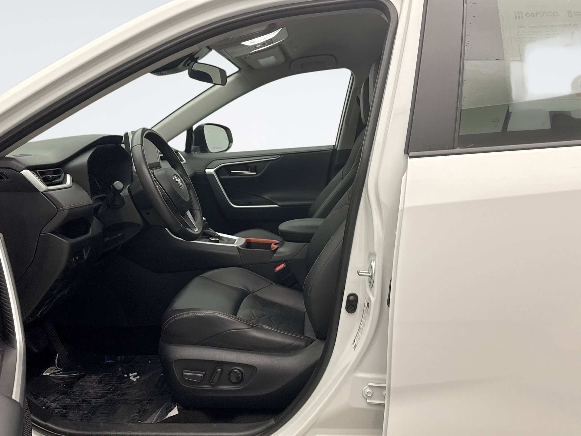 Used 2024 Toyota RAV4 Adventure image 11