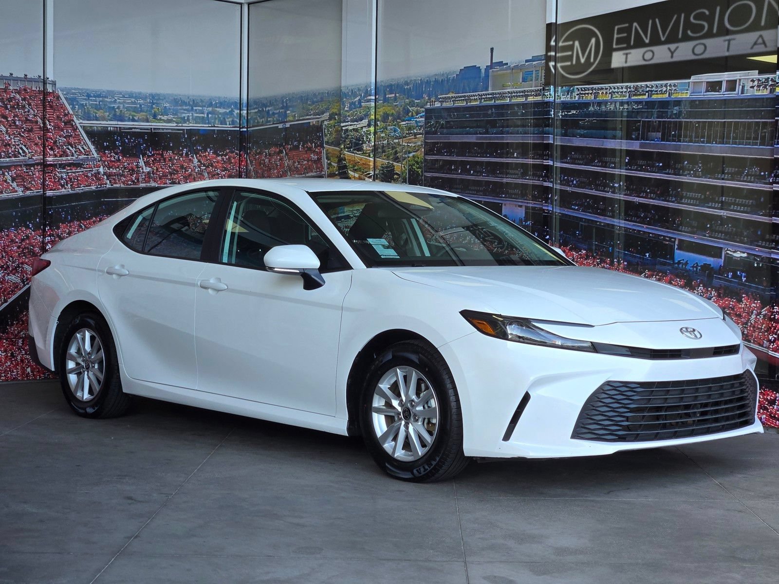 Certified 2025 Toyota Camry LE FWD image 1