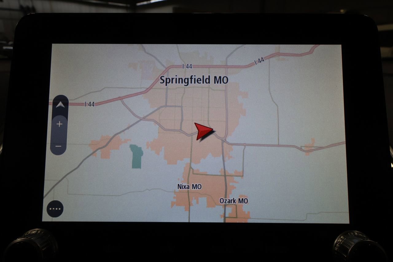 Used 2025 Mitsubishi Eclipse Cross Black Edition image 13