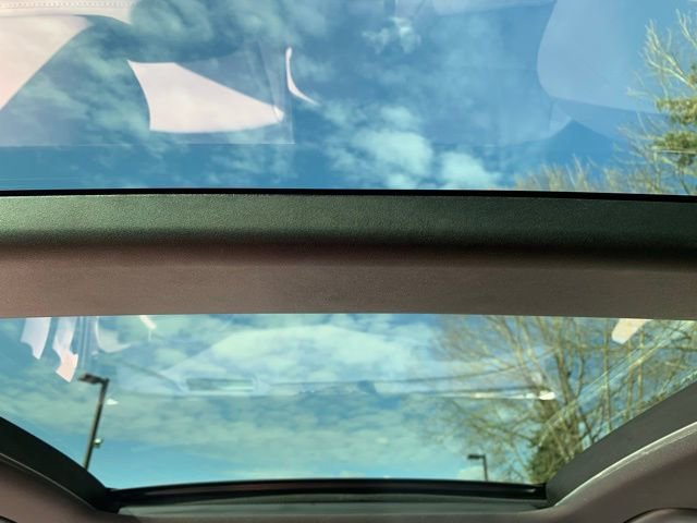 Certified 2025 Hyundai Tucson Limited image 13