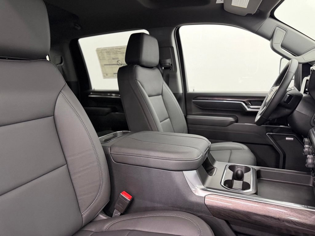 New 2026 Chevrolet Silverado 3500 LTZ w/ LTZ Plus Package AWD/4WD image 32
